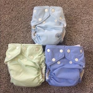 3 Fuzzibunz Cloth Diapers!
